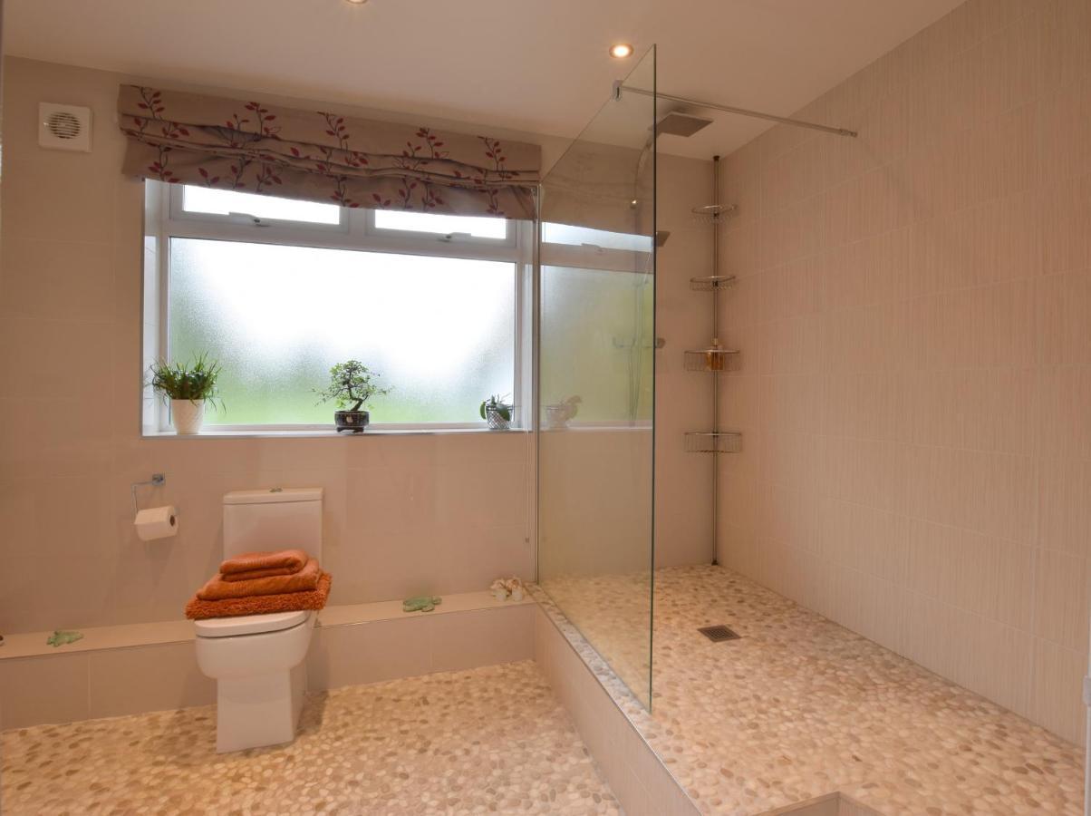 Villa Solway à Chester Extérieur photo