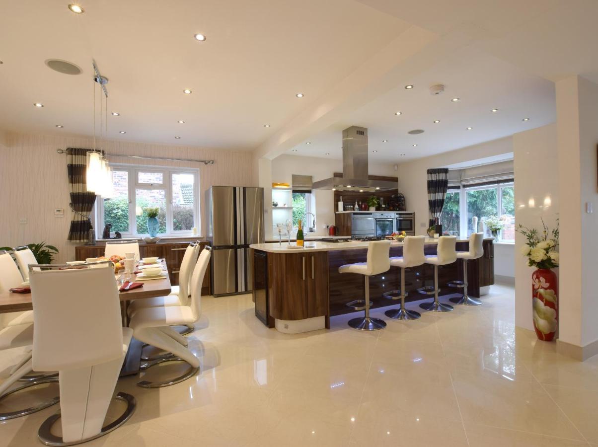 Villa Solway à Chester Extérieur photo