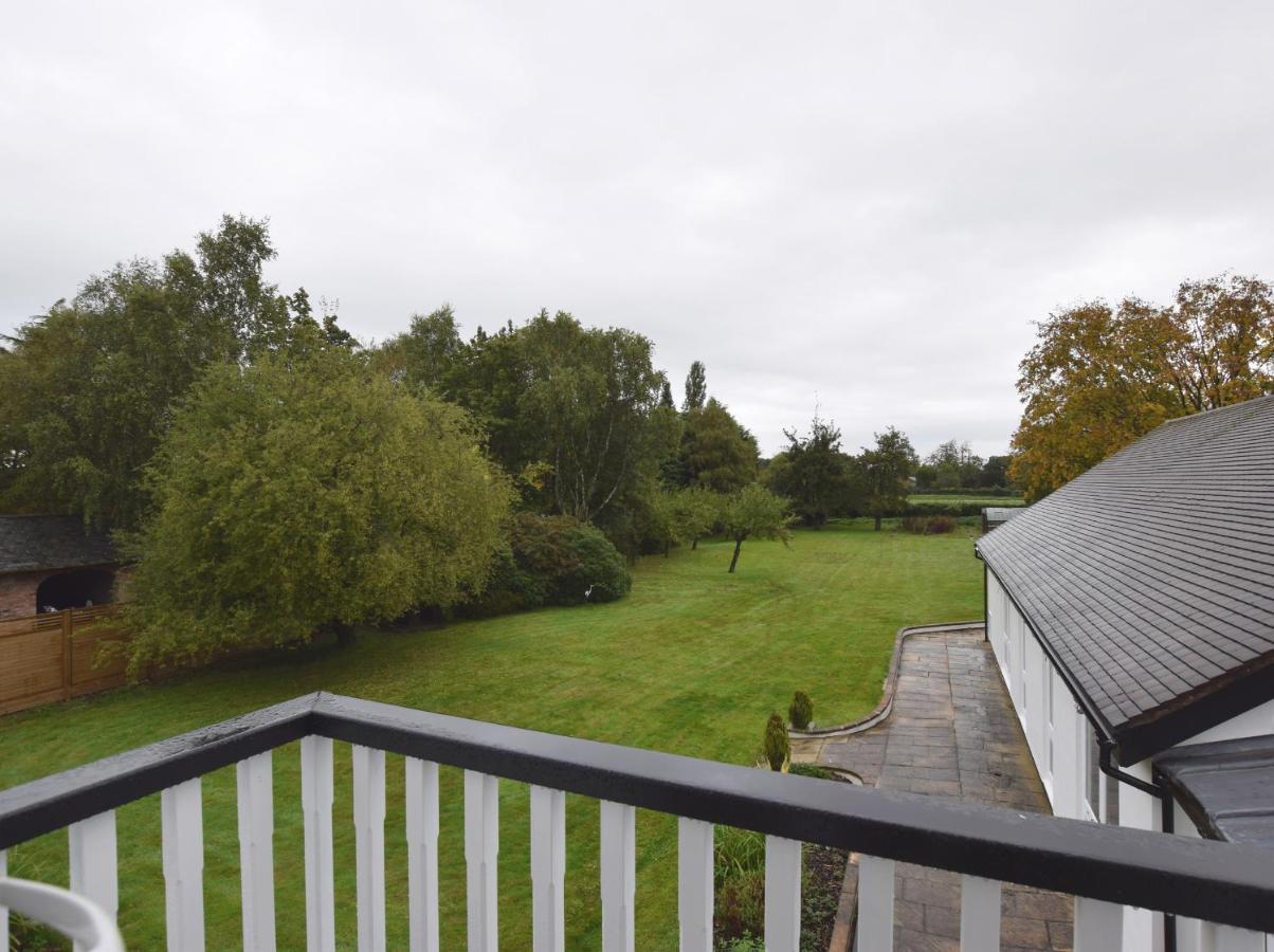 Villa Solway à Chester Extérieur photo
